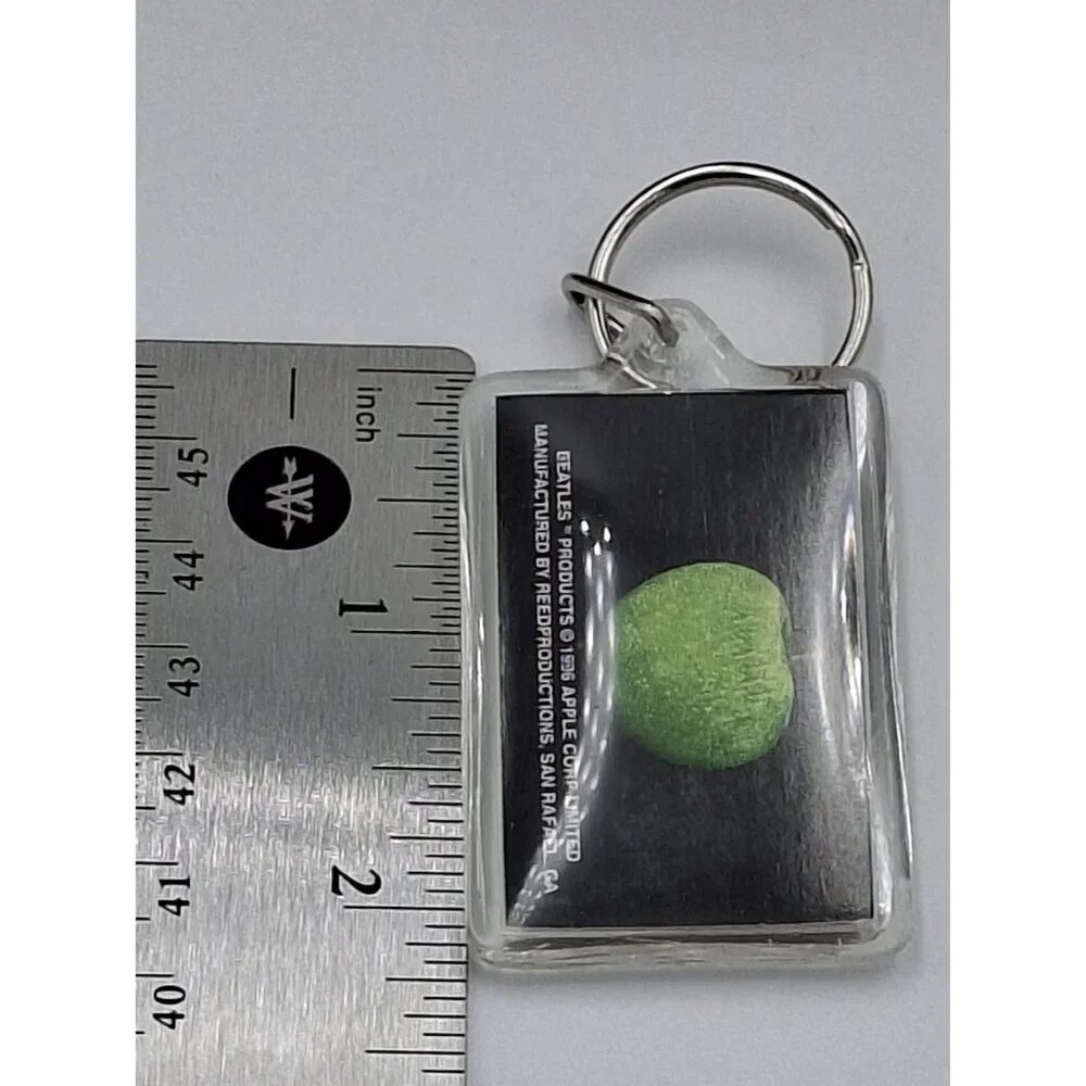Vintage Beatles Sgt. Peppers Lonely Hearts Club Band Keychain 1996 Reedproductio